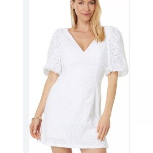 Lilly‎ Pulitzer Celestina V-Neck Puff Sleeve Eyelet Romper Resort White Size 2